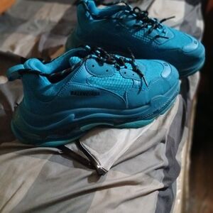 Balenciaga TripleS Athletic Running Track Shoes